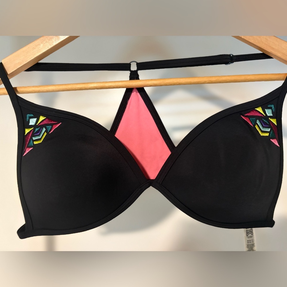 PINK Victoria Secret bikini top
